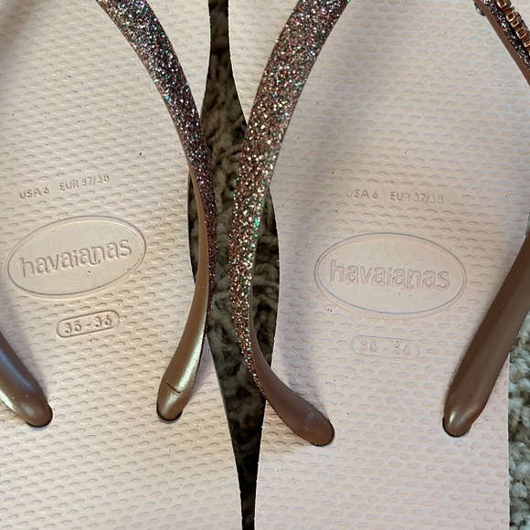 Havaianas flip-flops. NWOT - Picture 3 of 4
